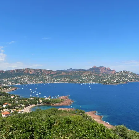 Apartamento Cap Esterel Le Hameau T3 Mer 7 Pers Ref. Esterel Vacances 06la
